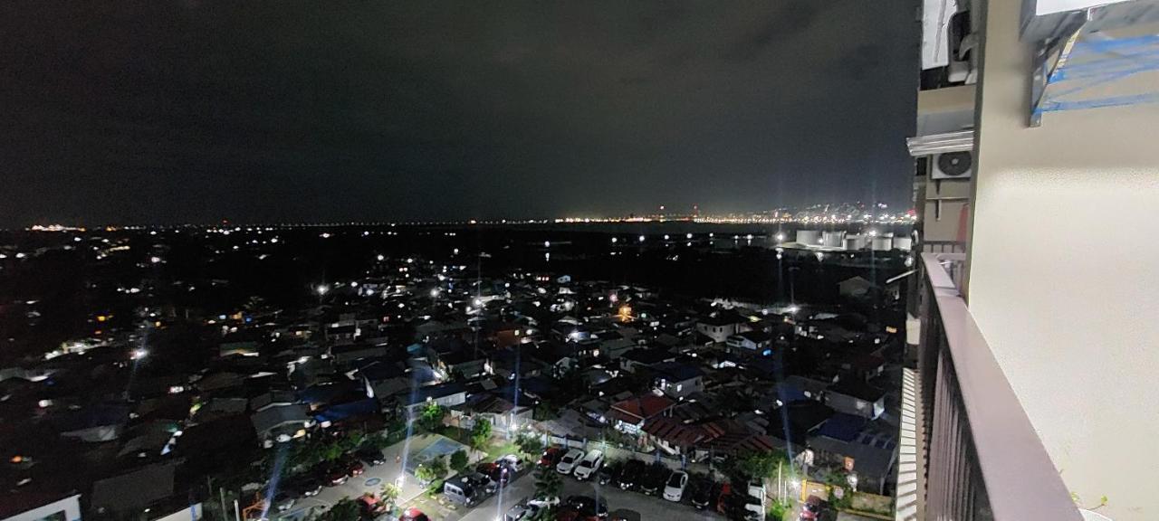 Dracarys Place 2 Condo With Balcony Unlimited Wifi Lapulapu City View Extérieur photo