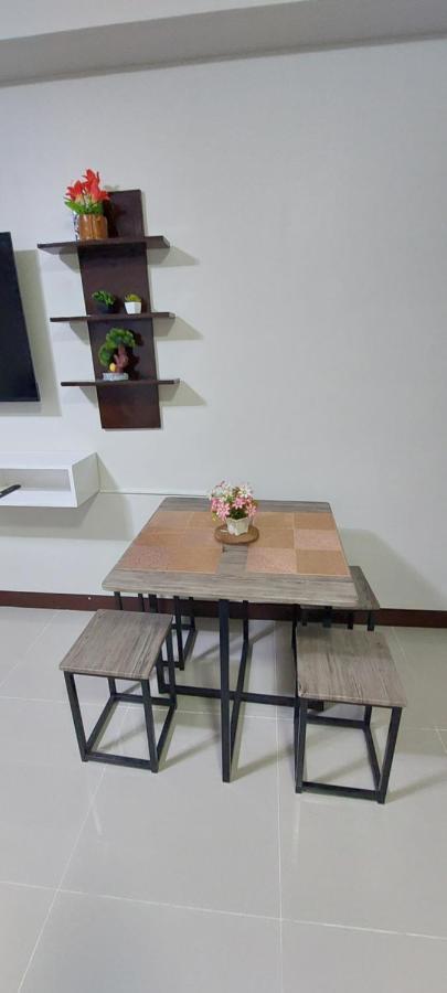 Dracarys Place 2 Condo With Balcony Unlimited Wifi Lapulapu City View Extérieur photo