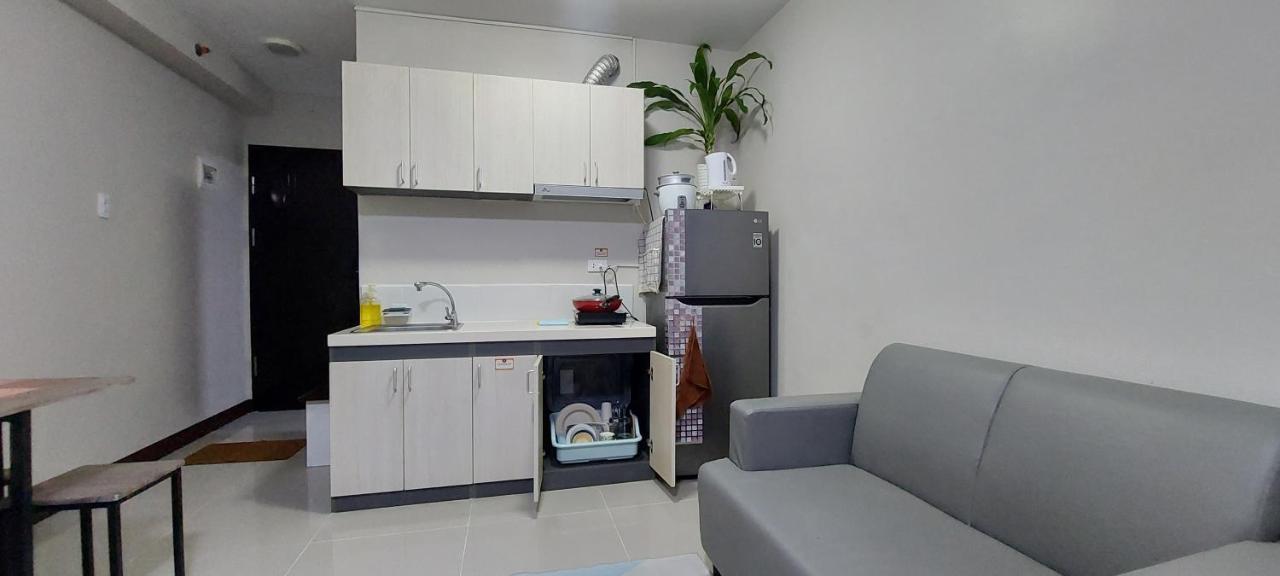 Dracarys Place 2 Condo With Balcony Unlimited Wifi Lapulapu City View Extérieur photo