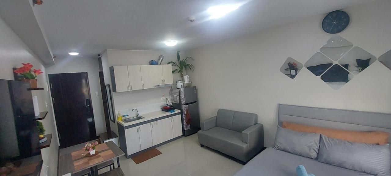 Dracarys Place 2 Condo With Balcony Unlimited Wifi Lapulapu City View Extérieur photo